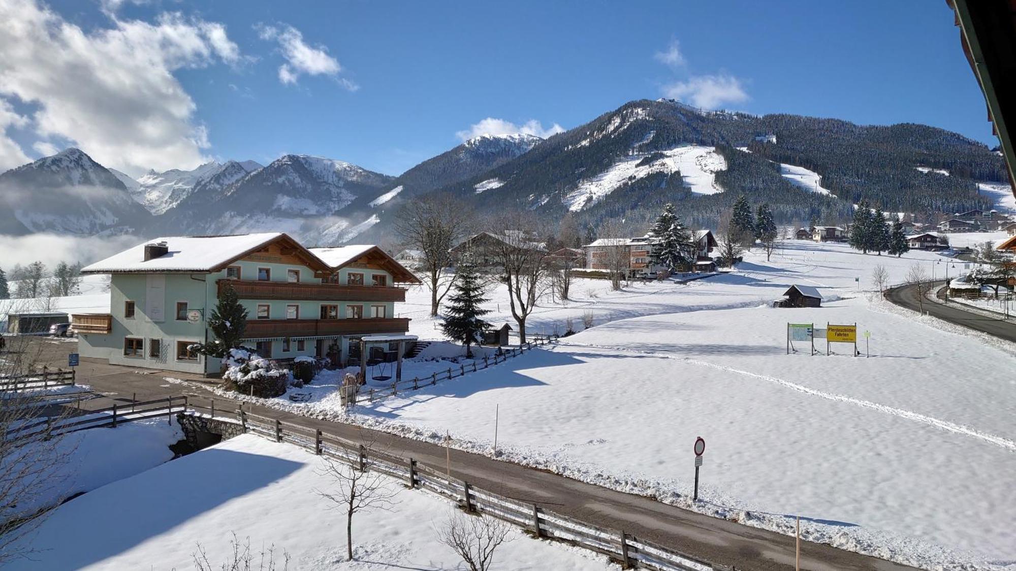Apartamento Haus Hubertusheim Schladming Exterior foto